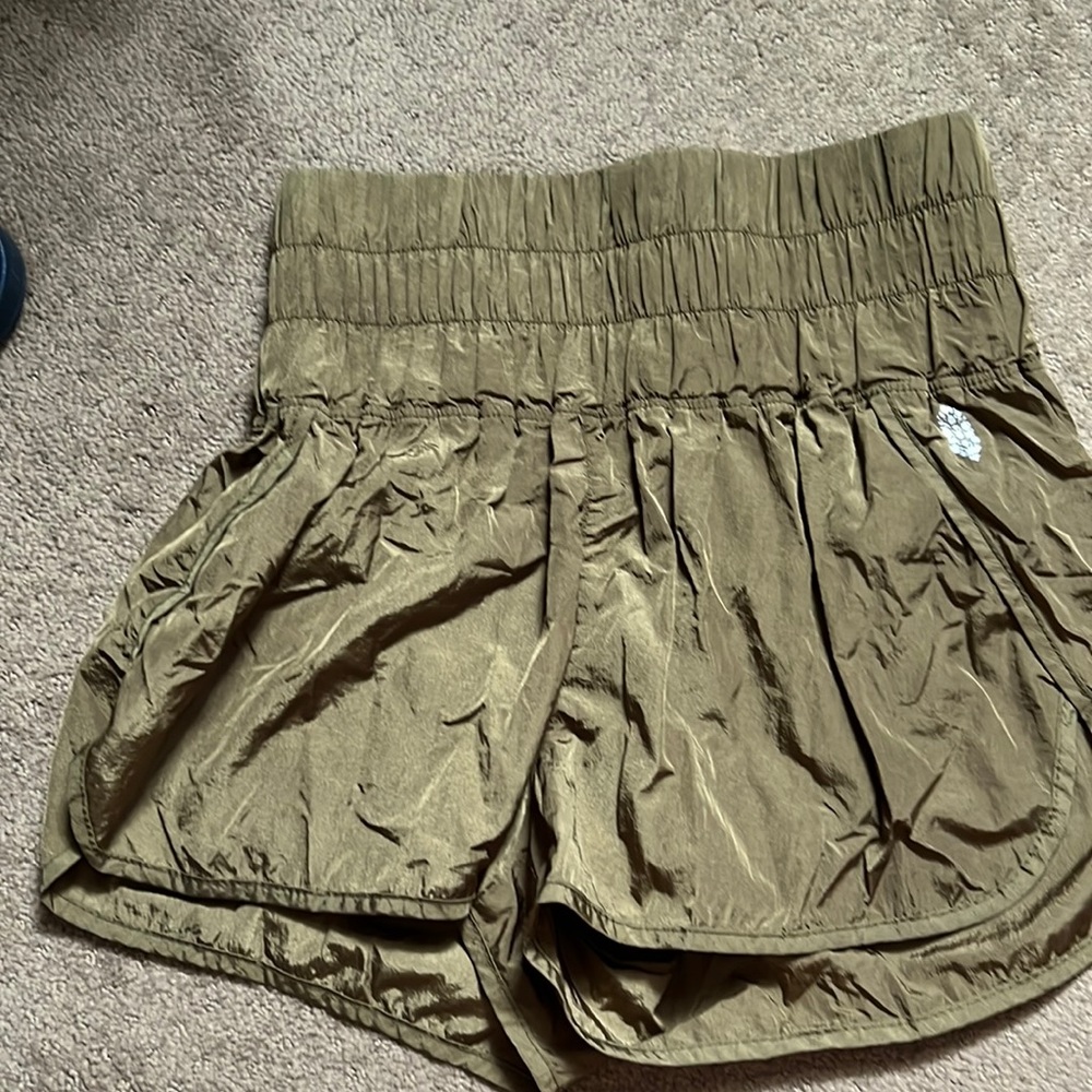 FP Movement line shorts